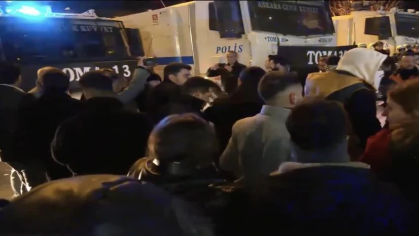 Gösterilere müdahale: 97 kişi gözaltına alındı